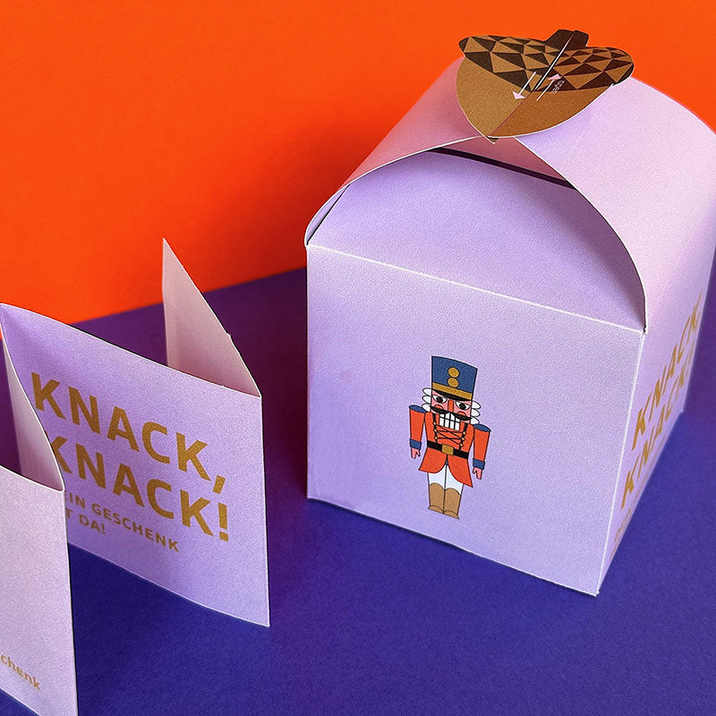 DIY Gutscheinbox Vorlage mit Nussknacker-Motiv und passender Geschenkkarte – PDF zum Ausdrucken und Basteln