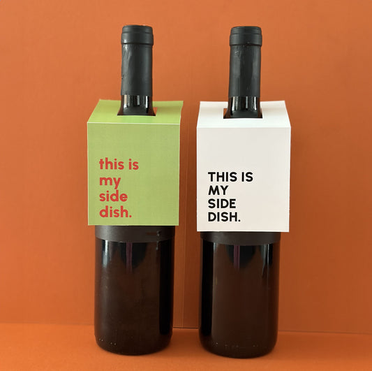 Kostenloser Flaschengeschenkanhänger zum Ausdrucken – Printable Wine Tags an Weinflaschen als schnelles Mitbringsel und freebie